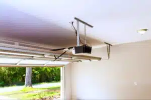 Garage Door Cable Problems: What Lutz Homeowners Need to Know